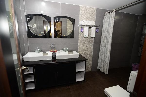 Hotel Little Palace Dibrugarh 외부 사진