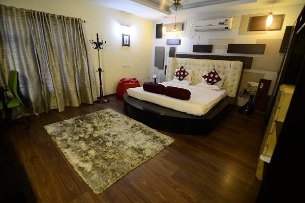 Hotel Little Palace Dibrugarh 외부 사진