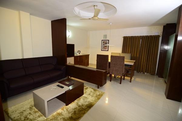 Hotel Little Palace Dibrugarh 외부 사진